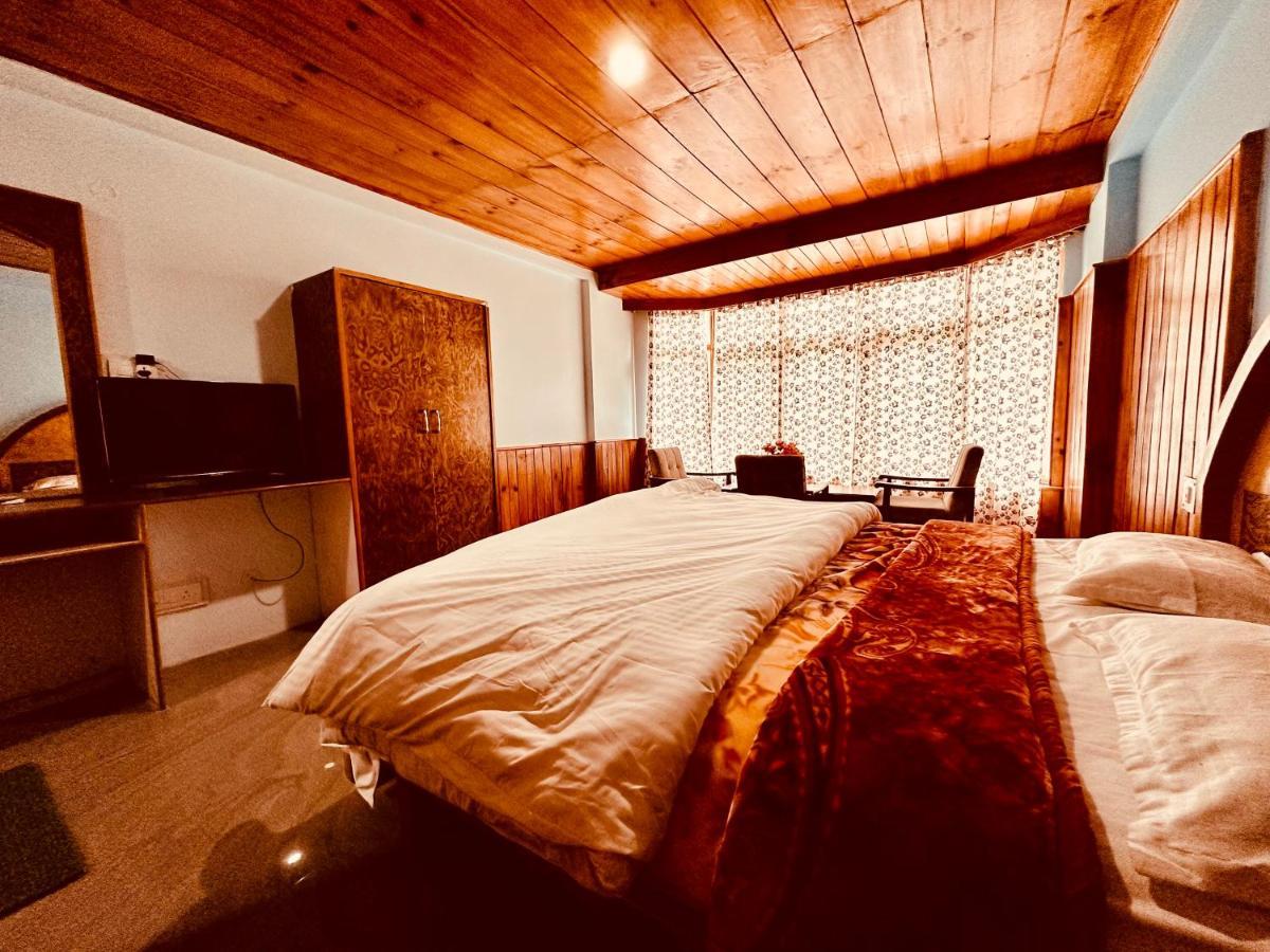 Hotel D Kanchan Manali Esterno foto