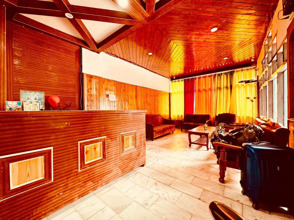 Hotel D Kanchan Manali Esterno foto