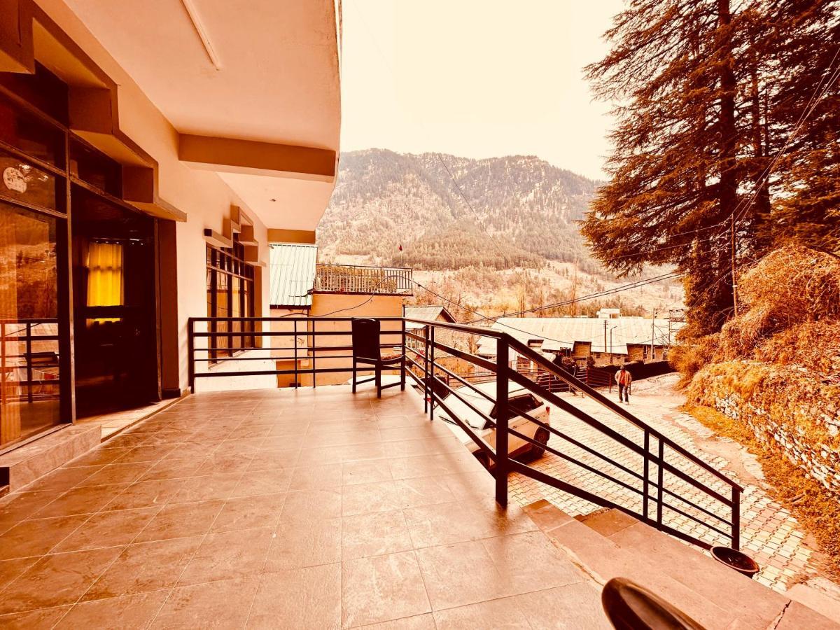 Hotel D Kanchan Manali Esterno foto